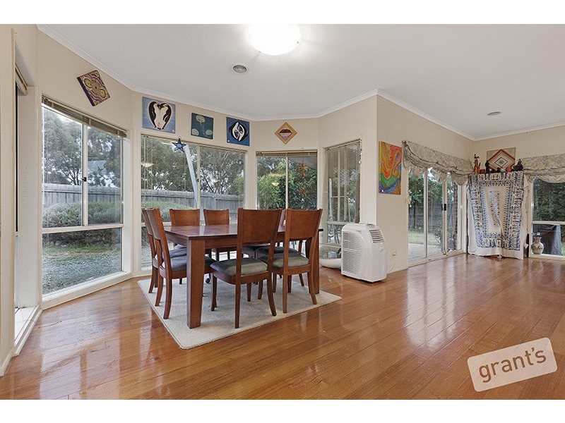 46 Augustus Drive, Berwick VIC 3806