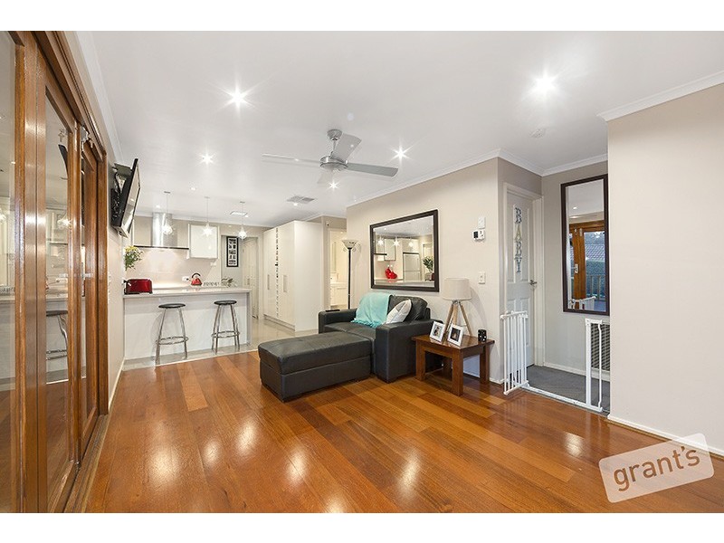 62 Strathavan Drive, Berwick VIC 3806