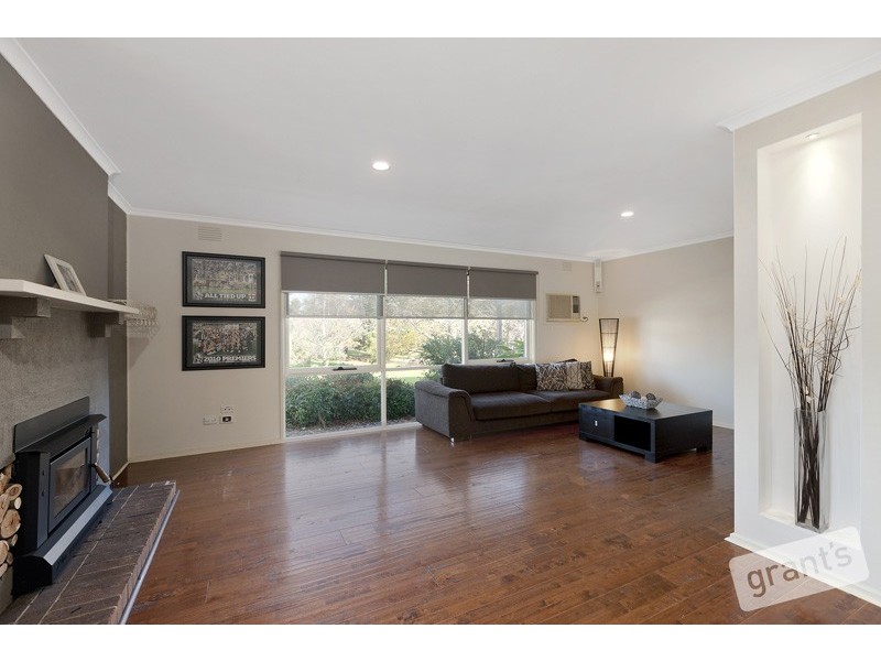 47 Browns Road, Devon Meadows VIC 3977