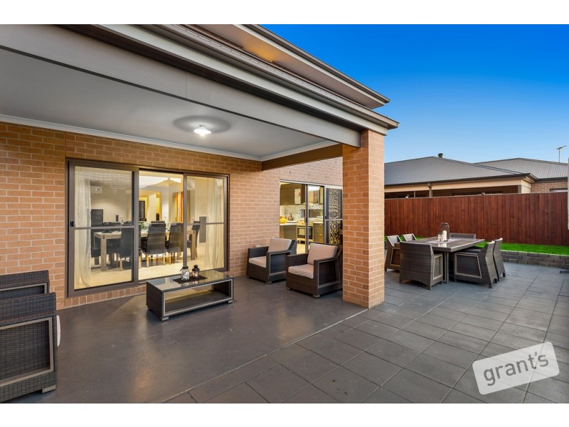 85 The Esplanade, Narre Warren South VIC 3805