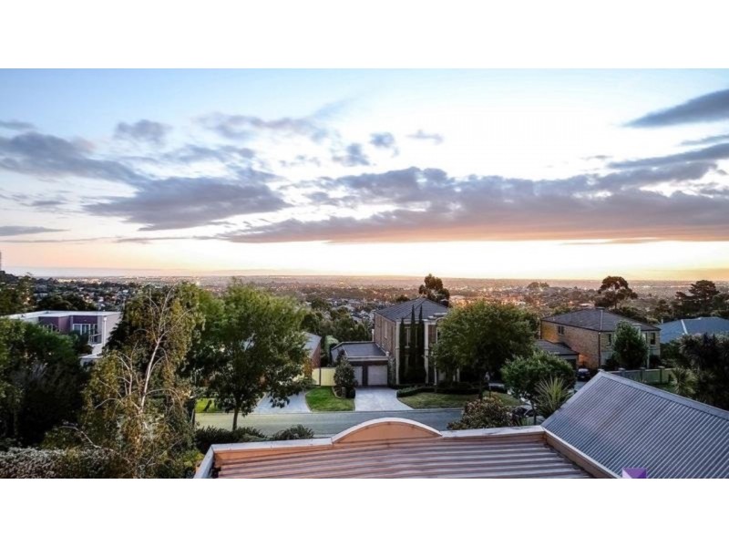 18 Natren Court, Berwick VIC 3806