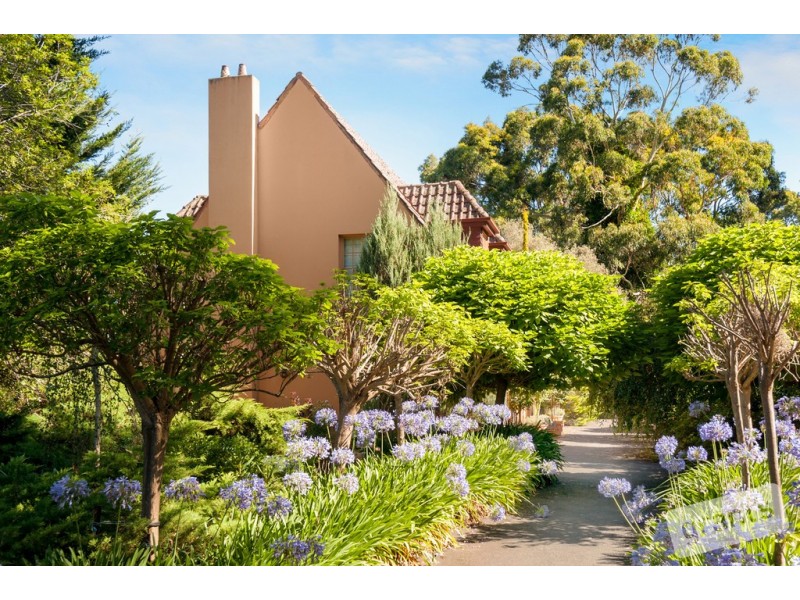 404-412 Harkaway Road, Harkaway VIC 3806