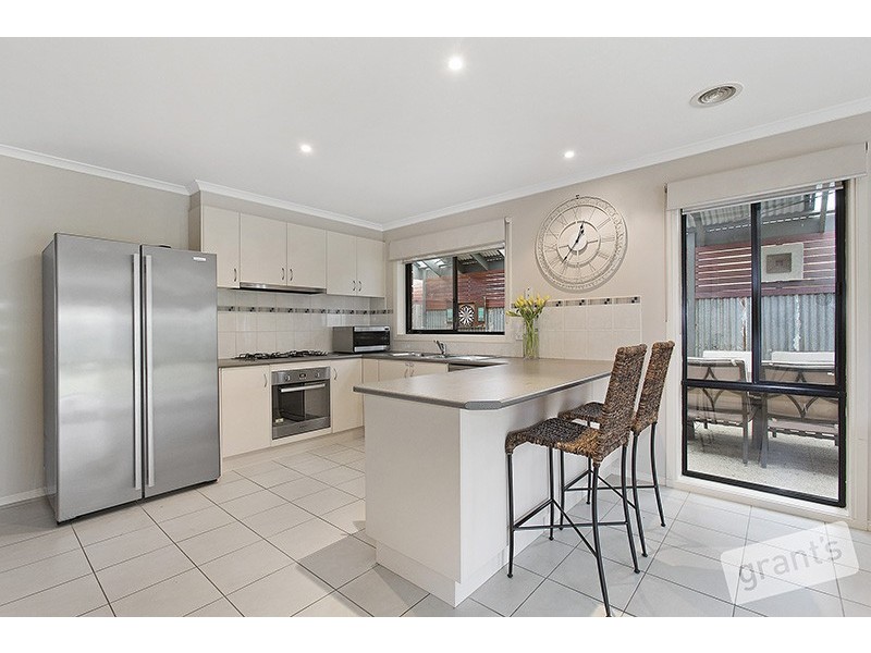 88 Ridgemont Drive, Berwick VIC 3806