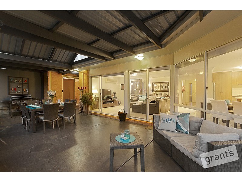 7 Furness Court, Berwick VIC 3806