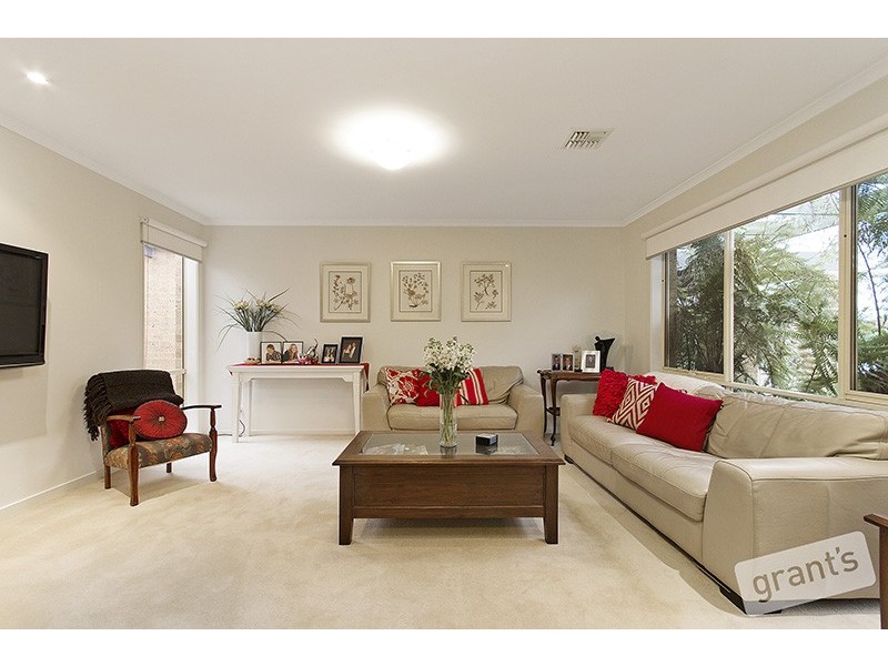 7 Furness Court, Berwick VIC 3806