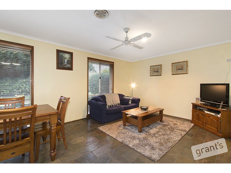 80 Bellevue Drive, Berwick VIC 3806