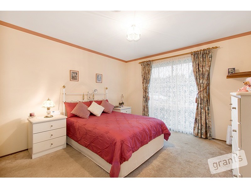 80 Bellevue Drive, Berwick VIC 3806