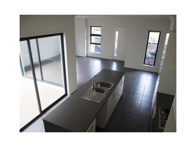 28 Kooyong Close, Officer VIC 3809