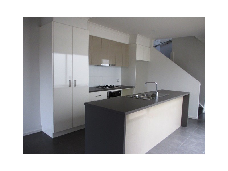 28 Kooyong Close, Officer VIC 3809