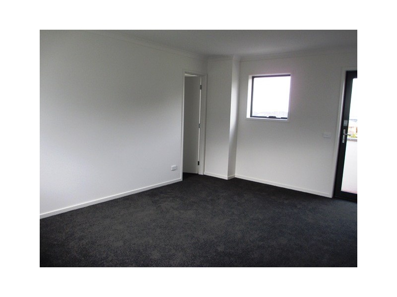 28 Kooyong Close, Officer VIC 3809