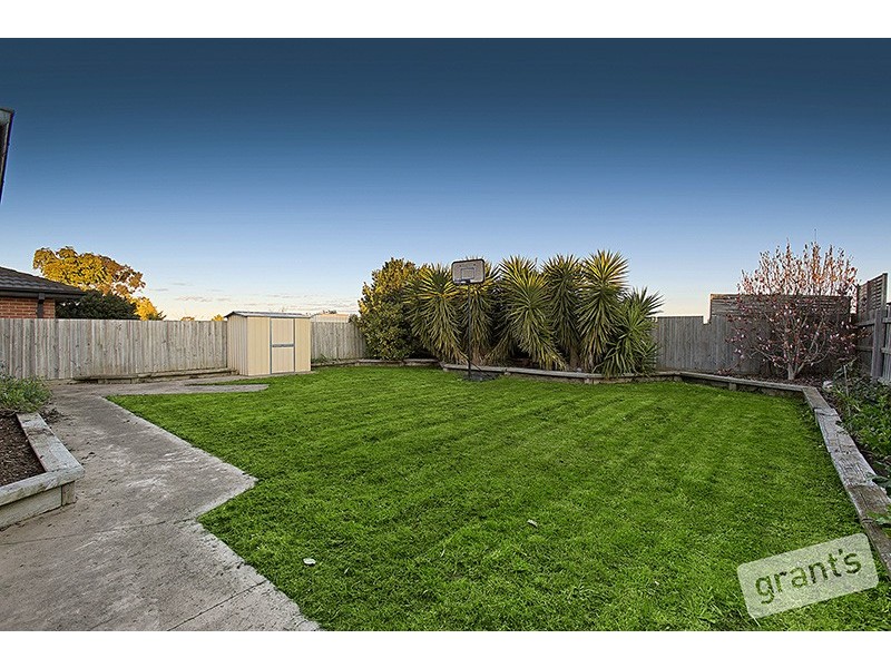 21 Shaftsbury Avenue, Berwick VIC 3806