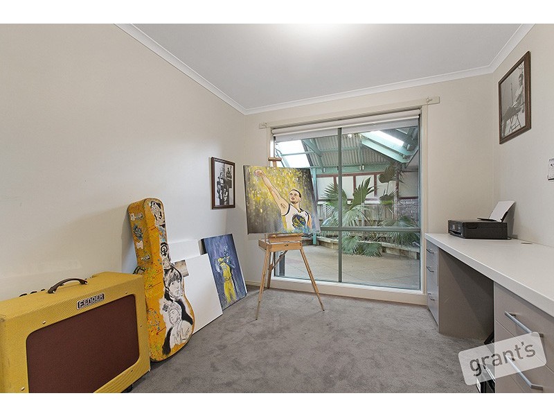 21 Shaftsbury Avenue, Berwick VIC 3806