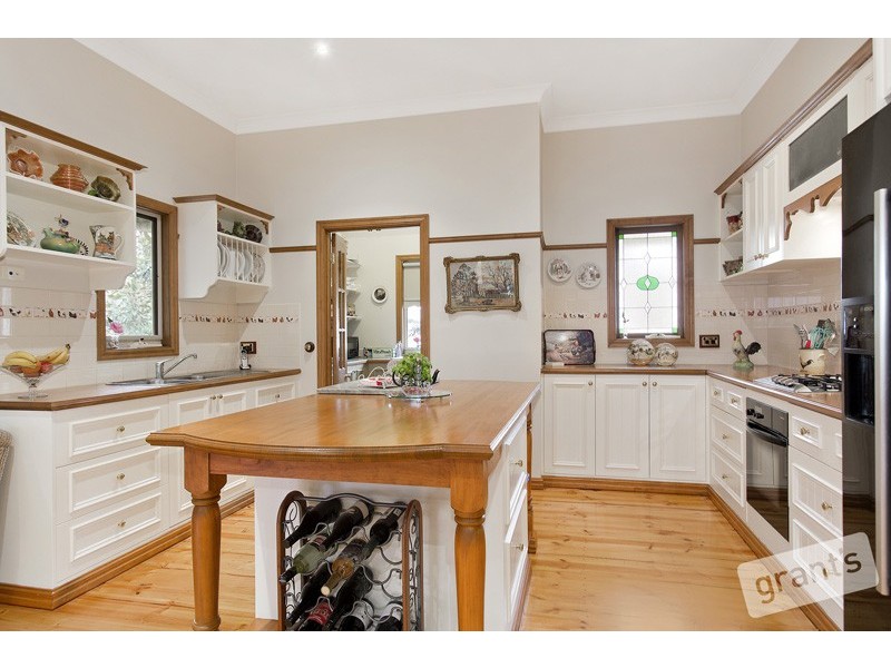 13 Kenny Court, Berwick VIC 3806