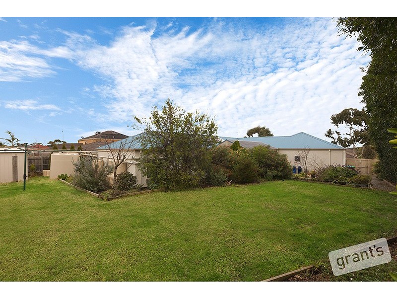 5 Hillandale Rise, Berwick VIC 3806