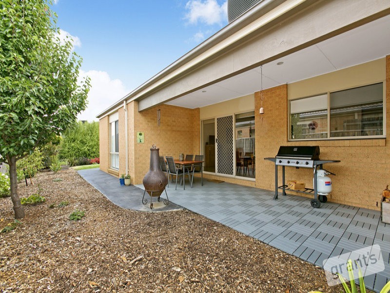 19 Monarch Road, Berwick VIC 3806