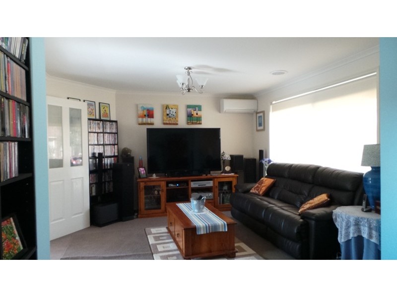 11 Brendan Court, Hallam VIC 3803