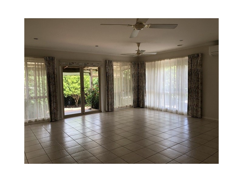 35 John Fisher Drive, Berwick VIC 3806