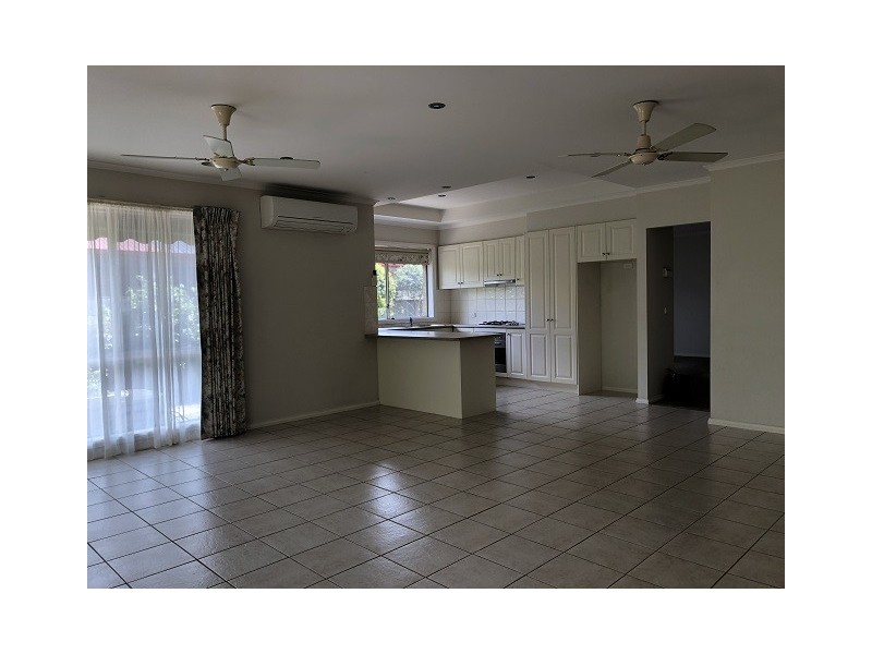 35 John Fisher Drive, Berwick VIC 3806