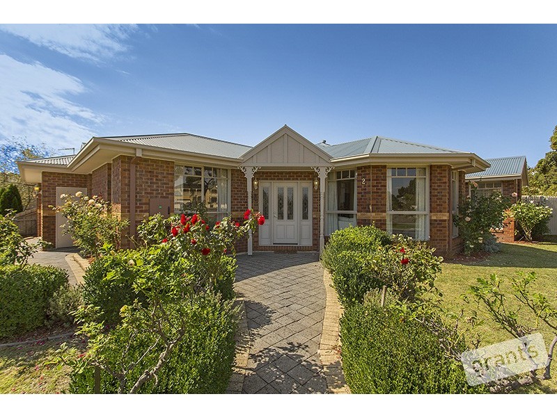 2 Wintersun Road, Berwick VIC 3806