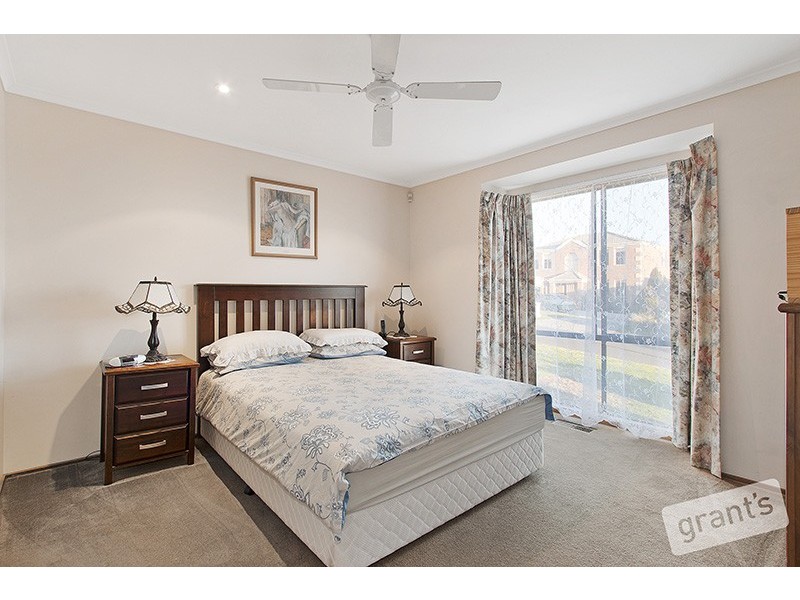 11 Diamond Court, Narre Warren North VIC 3804