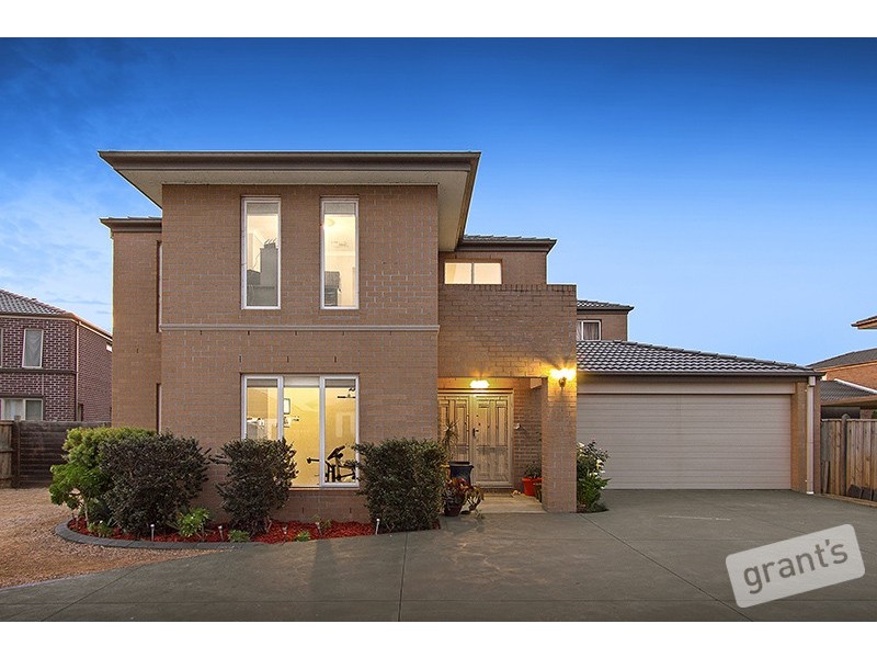 10 Cribb Cove, Narre Warren South VIC 3805