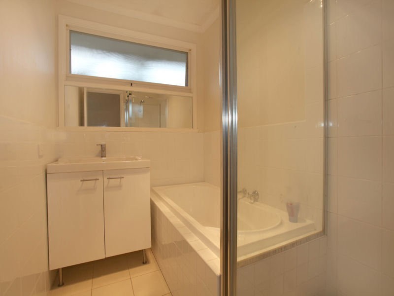 1/38-40 Woods Street, Beaconsfield VIC 3807