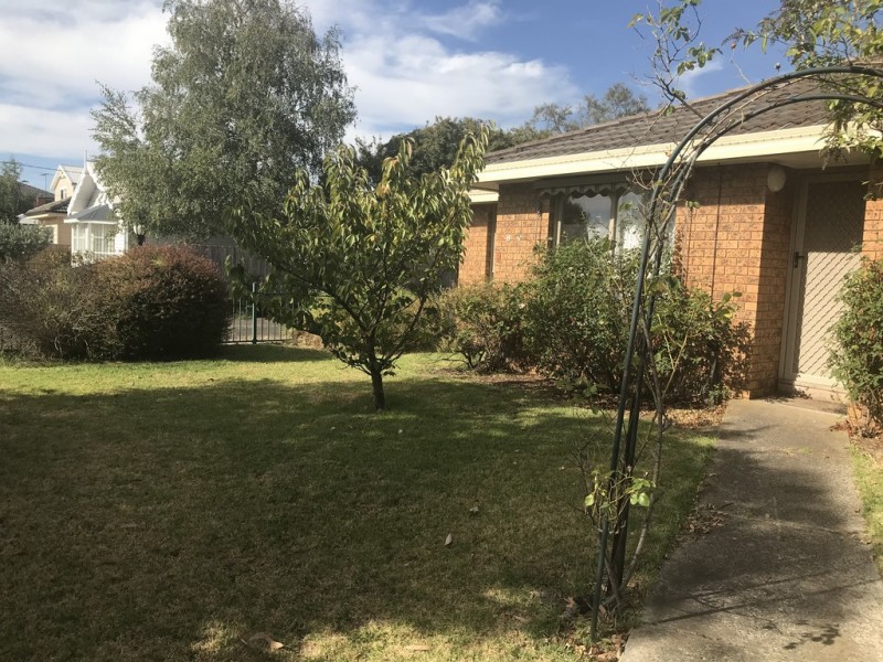 1/38-40 Woods Street, Beaconsfield VIC 3807