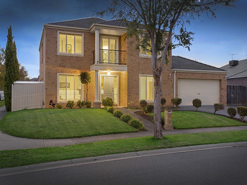 9 The Esplanade, Narre Warren South VIC 3805