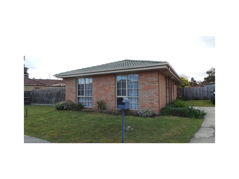 25 Insignia Crescent, Berwick VIC 3806