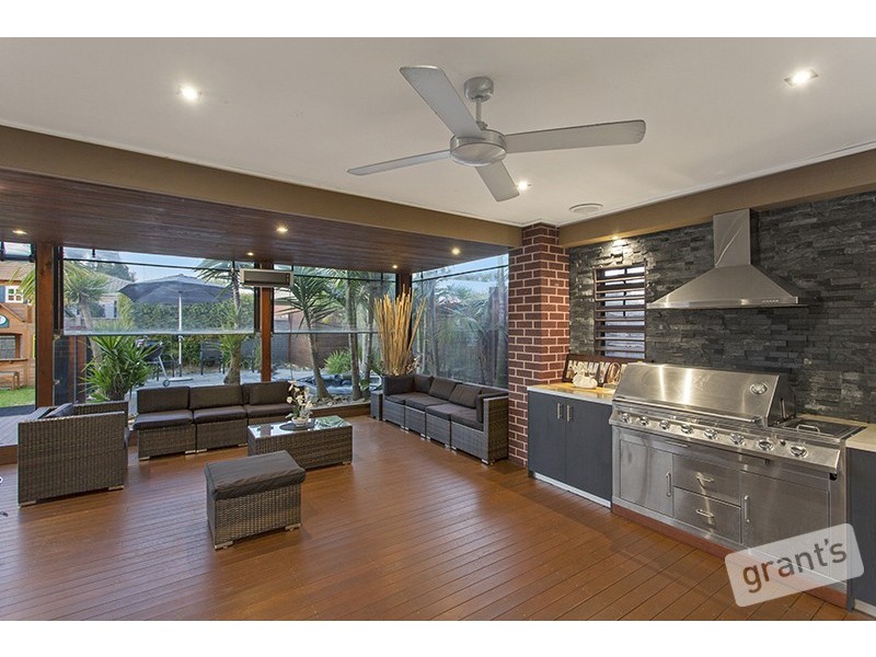 36 Jack William Way, Berwick VIC 3806