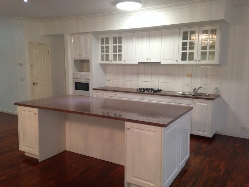 30 Shute Avenue, Berwick VIC 3806