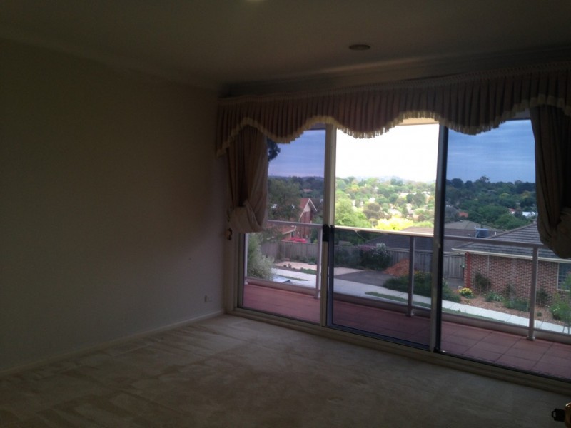 30 Shute Avenue, Berwick VIC 3806