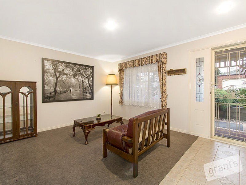 16 Hillrise Court, Pakenham VIC 3810