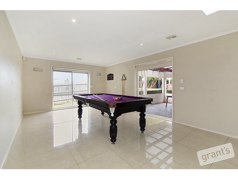 6 Ferncroft Court, Berwick VIC 3806