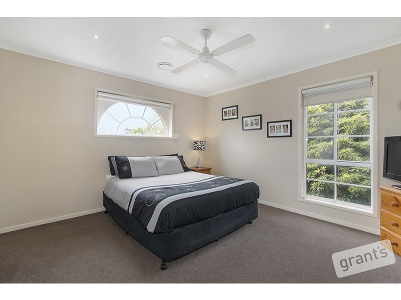 6 Ferncroft Court, Berwick VIC 3806