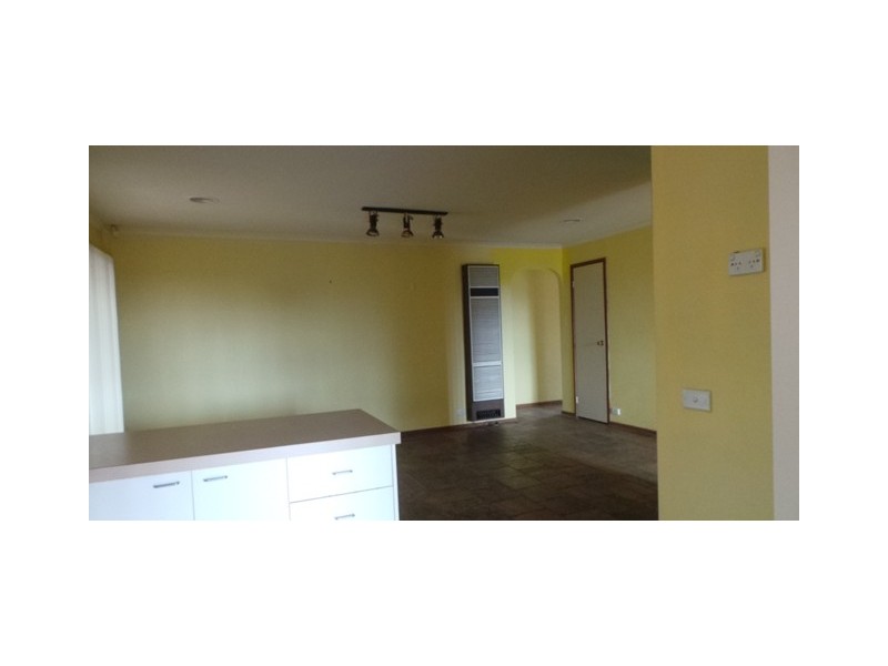 4 Song Street, Narre Warren VIC 3805