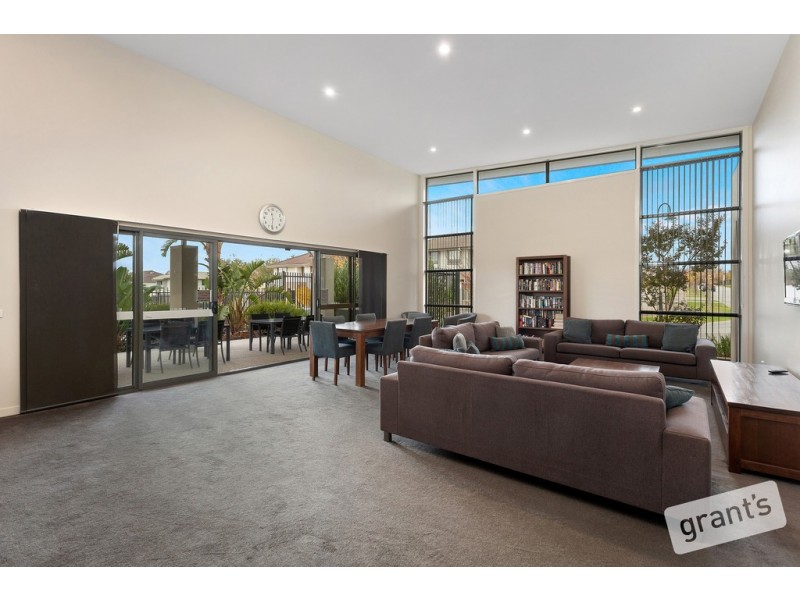 92 Meridian Circuit, Berwick VIC 3806