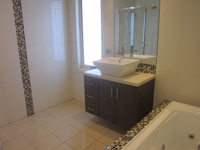 66 Ridgemont Drive, Berwick VIC 3806