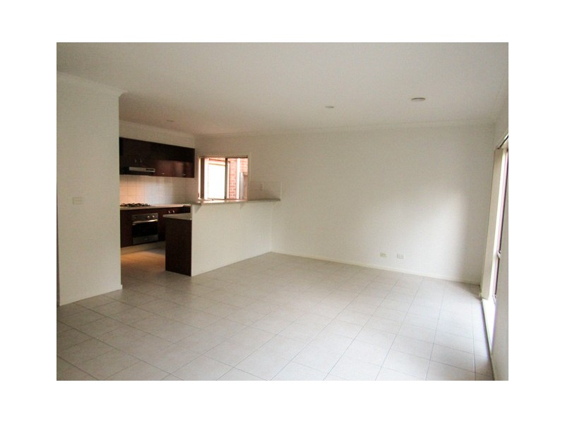 14 Melzak Way, Berwick VIC 3806