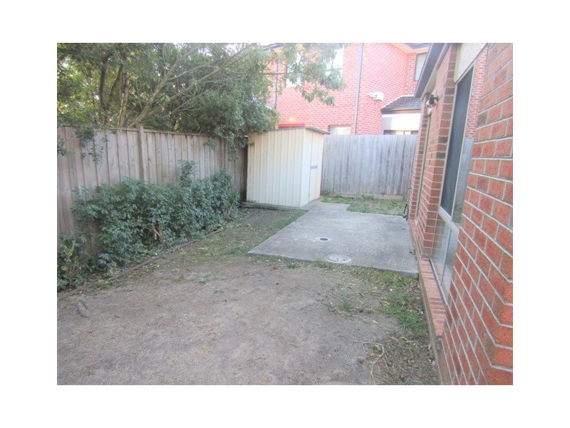 14 Melzak Way, Berwick VIC 3806