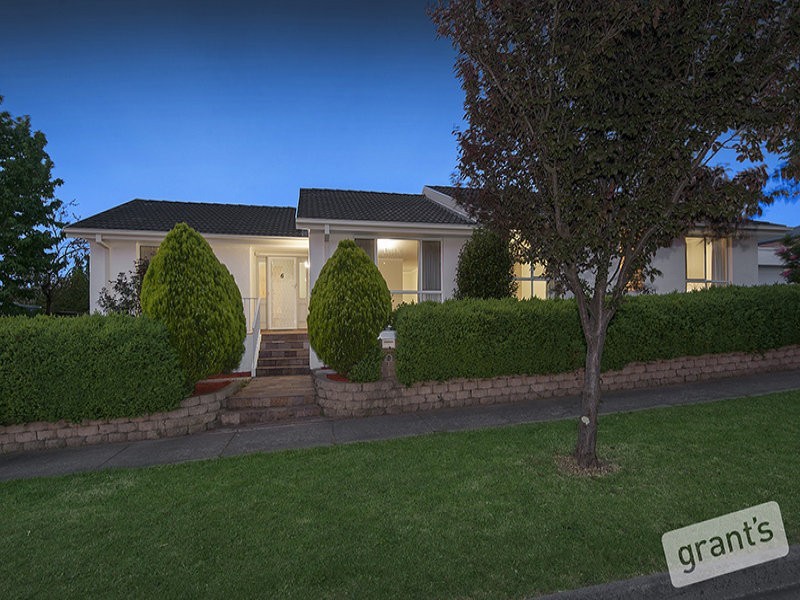 6 Selby Court, Berwick VIC 3806