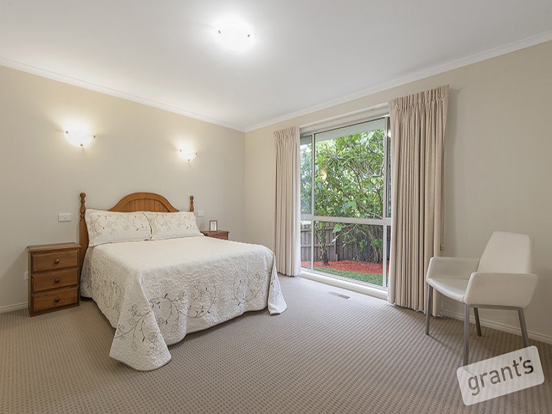 6 Selby Court, Berwick VIC 3806