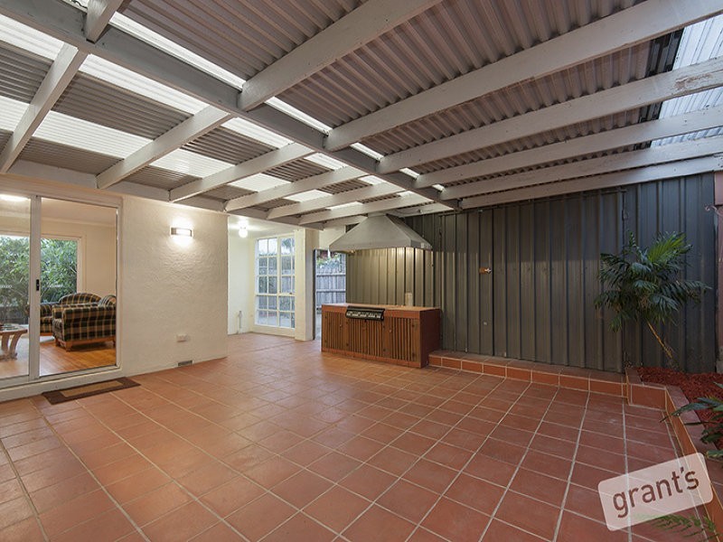 6 Selby Court, Berwick VIC 3806