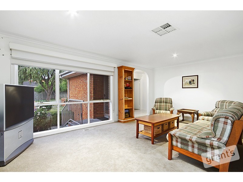 27 Van Der Haar Avenue, Berwick VIC 3806