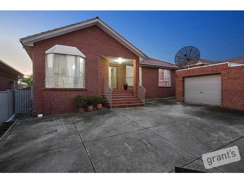 2/24 Purdy Avenue, Dandenong VIC 3175