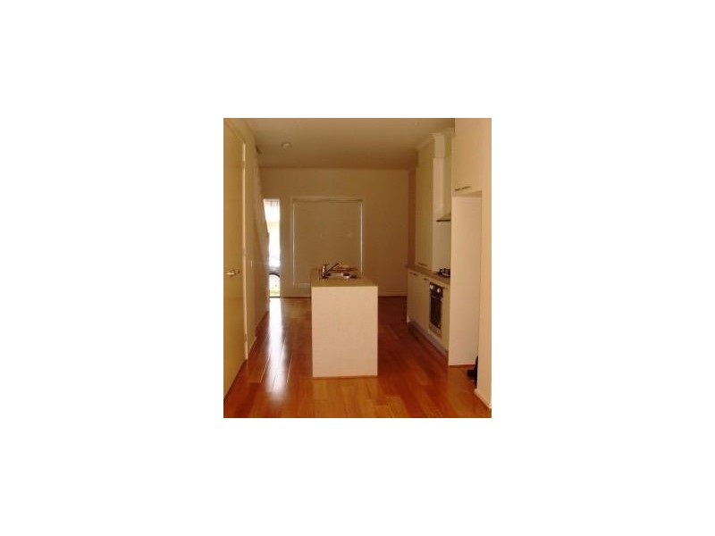 21 Harlesden Cct, Pakenham VIC 3810