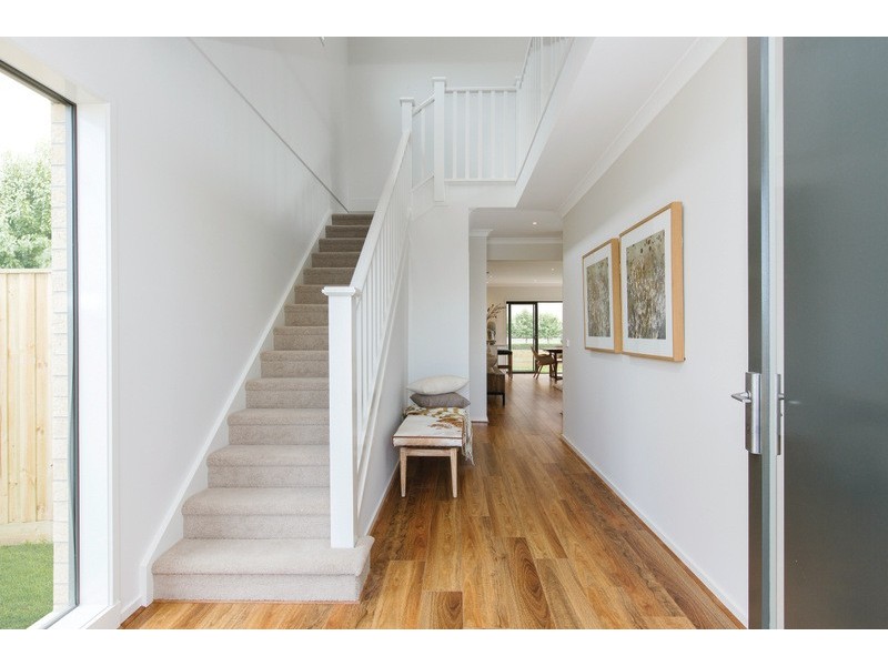 25 Cassandra Court, Berwick VIC 3806