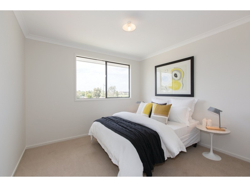 27 Cassandra Court, Berwick VIC 3806