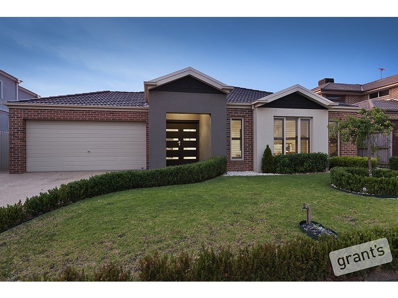 13 Wearingford Avenue, Narre Warren South VIC 3805