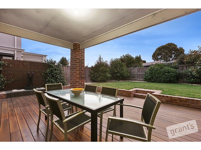 13 Wearingford Avenue, Narre Warren South VIC 3805